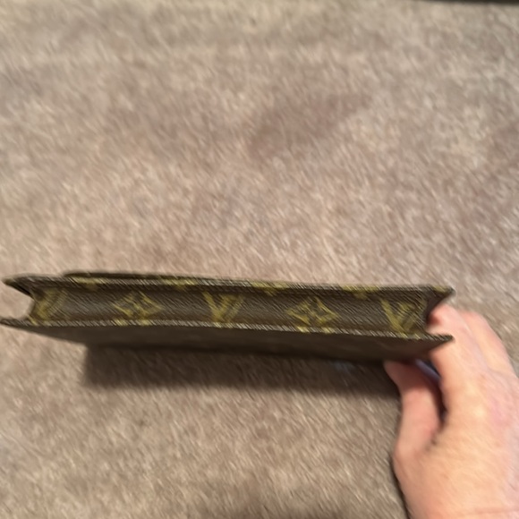 Louis Vuitton Monogram Pochette Rabat Clutch - Picture 5 of 10